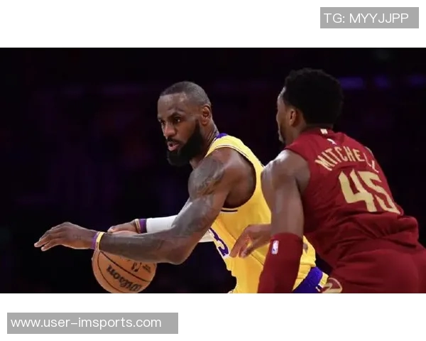 詹姆斯谈新赛季骑士压力大认为球队面临重大挑战与期待